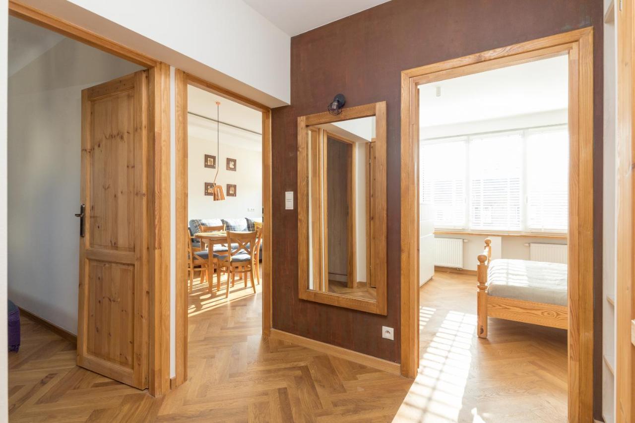 Piekna 2-Bedroom Apartment Varsóvia Exterior foto